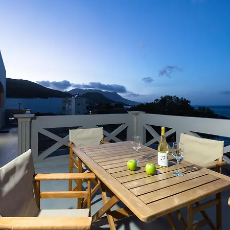 Zoe's Place - 1 Bd Loft Beachfront *